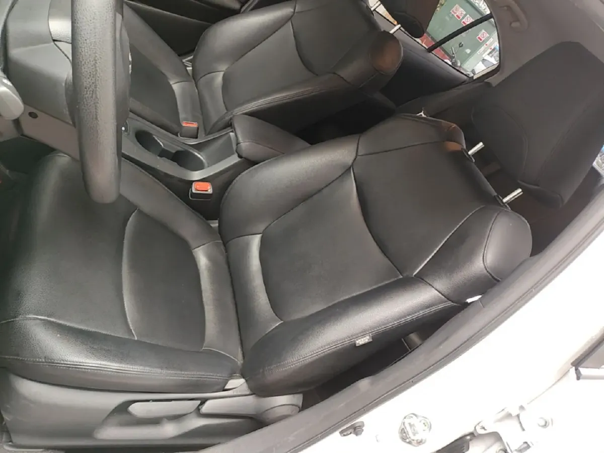 2021 Toyota Corolla 1.2T 116HP L4 CVT,autocango,china used car exporter,china ev exporter,chinese used car exporter,chinese used ev exporter