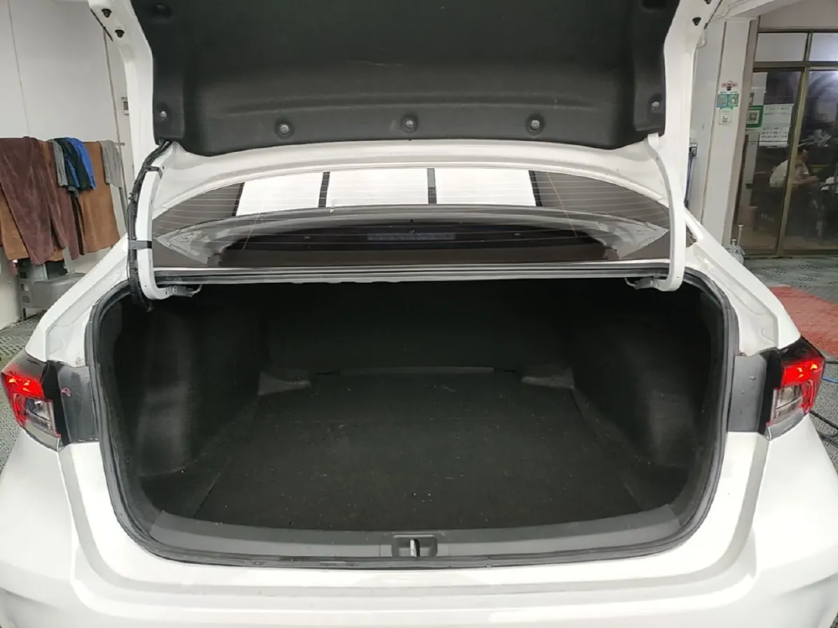 2021 Toyota Corolla 1.2T 116HP L4 CVT,autocango,china used car exporter,china ev exporter,chinese used car exporter,chinese used ev exporter