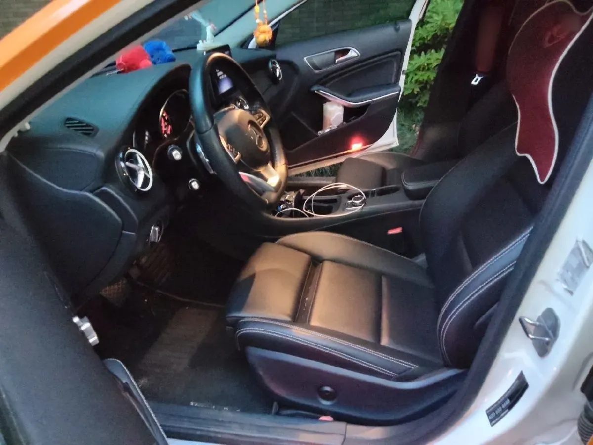 2019 Mercedes-Benz C Class 1.6T 156HP L4 9AT,autocango,china used car exporter,china ev exporter,chinese used car exporter,chinese used ev exporter