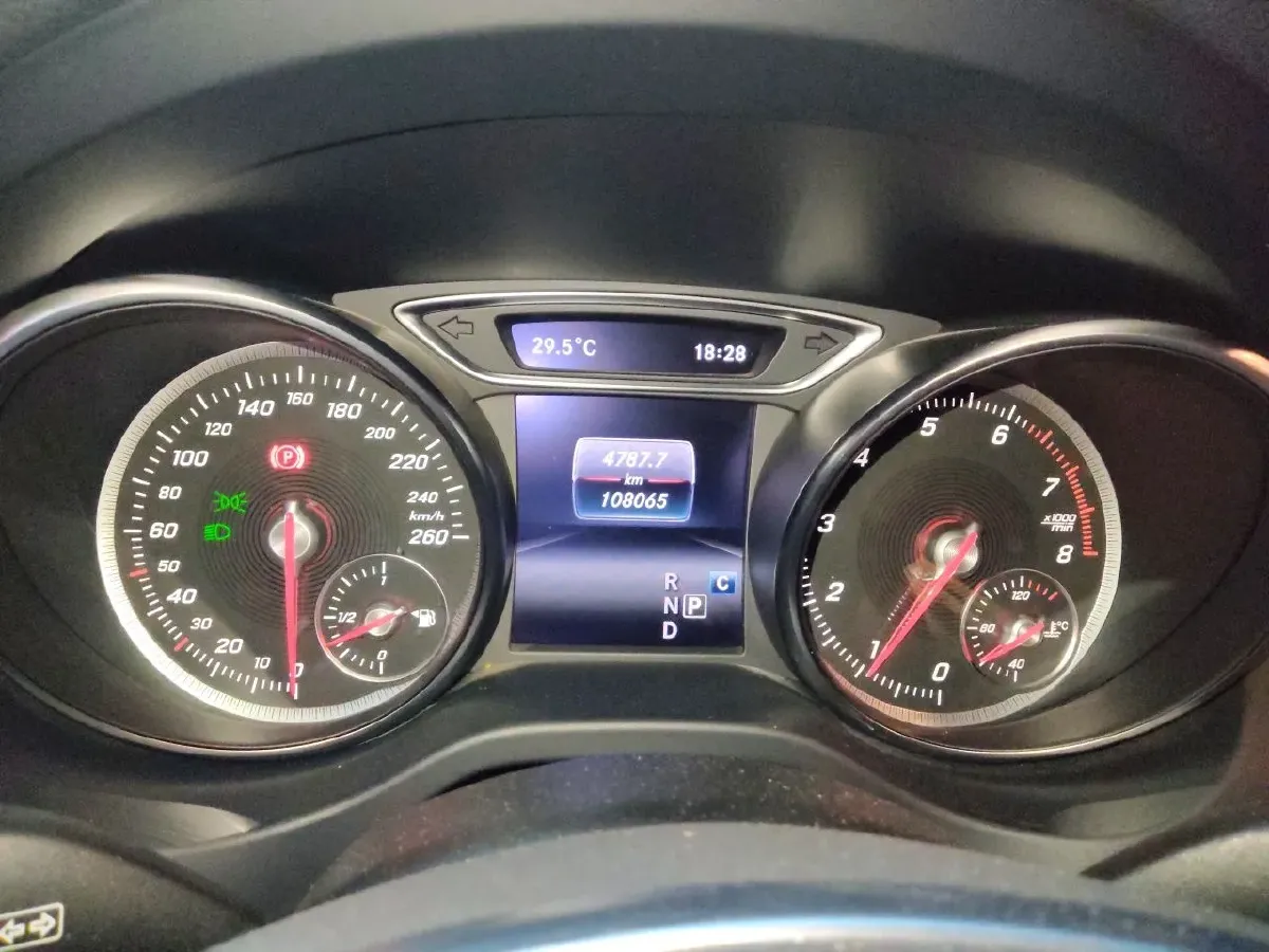 2019 Mercedes-Benz C Class 1.6T 156HP L4 9AT,autocango,china used car exporter,china ev exporter,chinese used car exporter,chinese used ev exporter