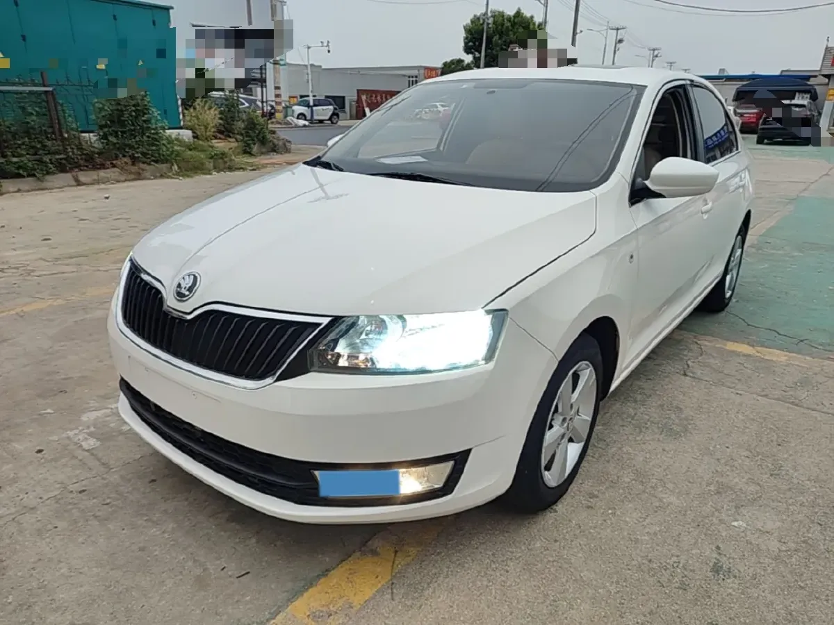 2013 Ford Focus 1.8L 124HP L4 4AT,autocango,china used car exporter,china ev exporter,chinese used car exporter,chinese used ev exporter