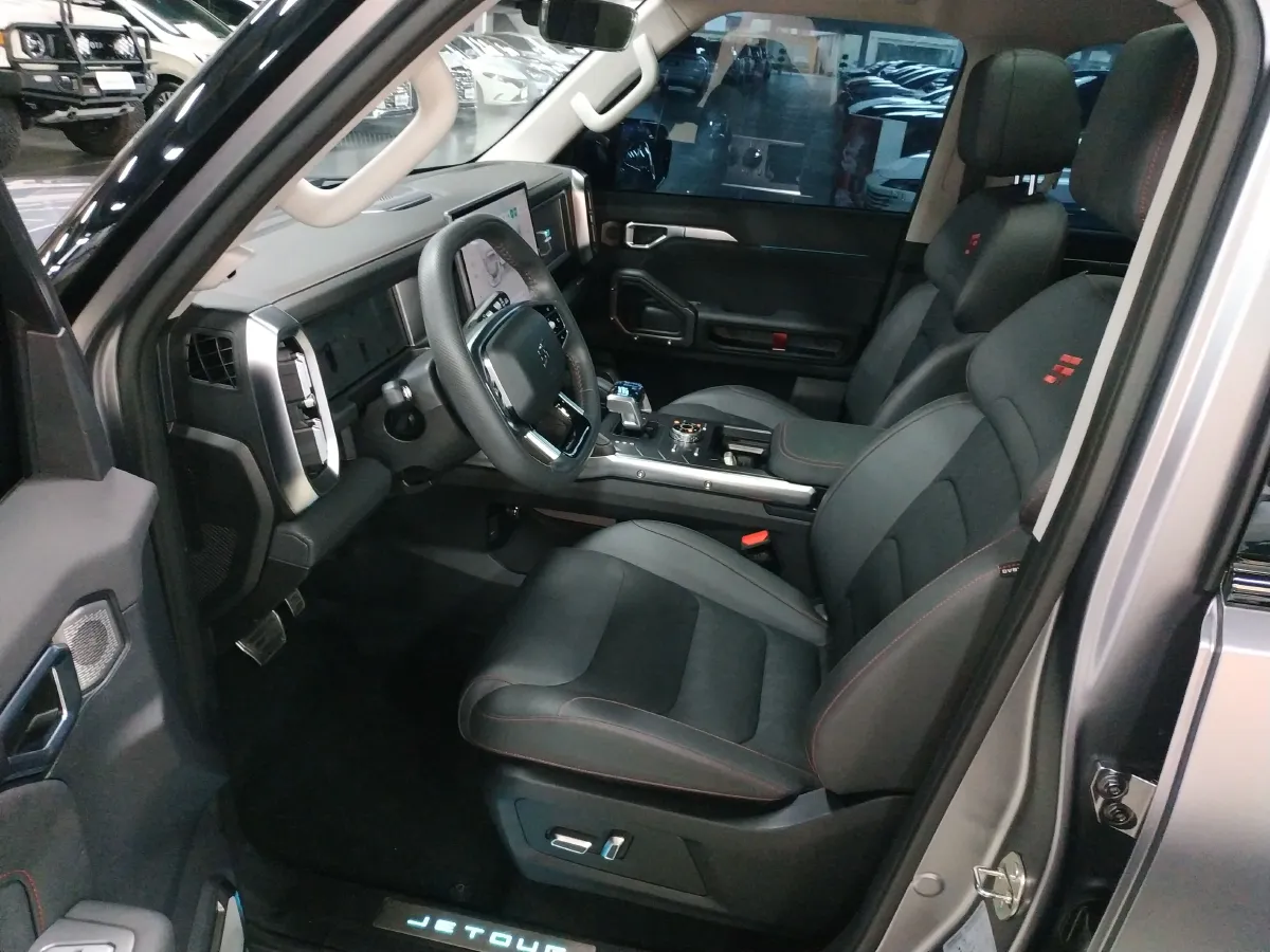 2024 Jetour ShanHai TravellerC-DM 1.5T 156HP L4 3DHT PHEV 26.7KWH,autocango,china used car exporter,china ev exporter,chinese used car exporter,chinese used ev exporter