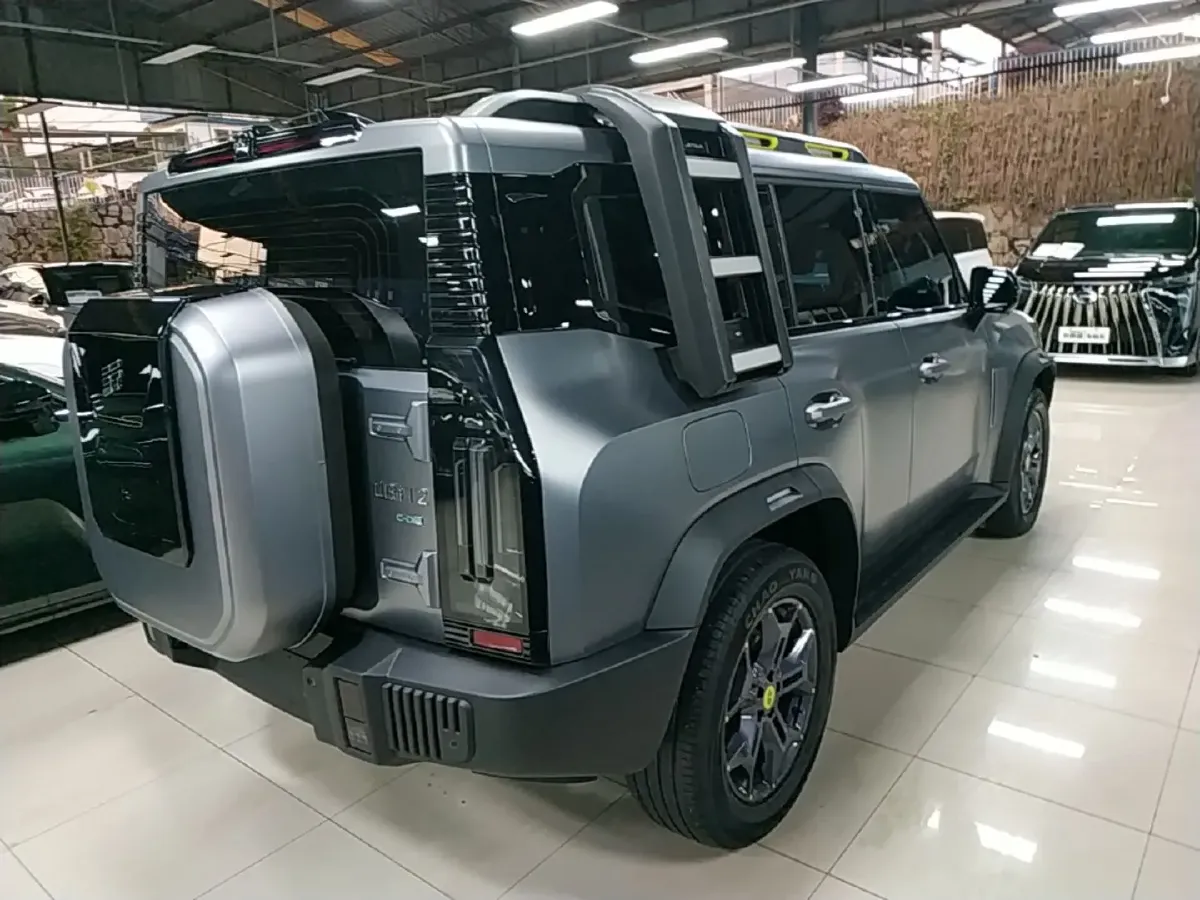 2024 Jetour ShanHai TravellerC-DM 1.5T 156HP L4 3DHT PHEV 26.7KWH,autocango,china used car exporter,china ev exporter,chinese used car exporter,chinese used ev exporter