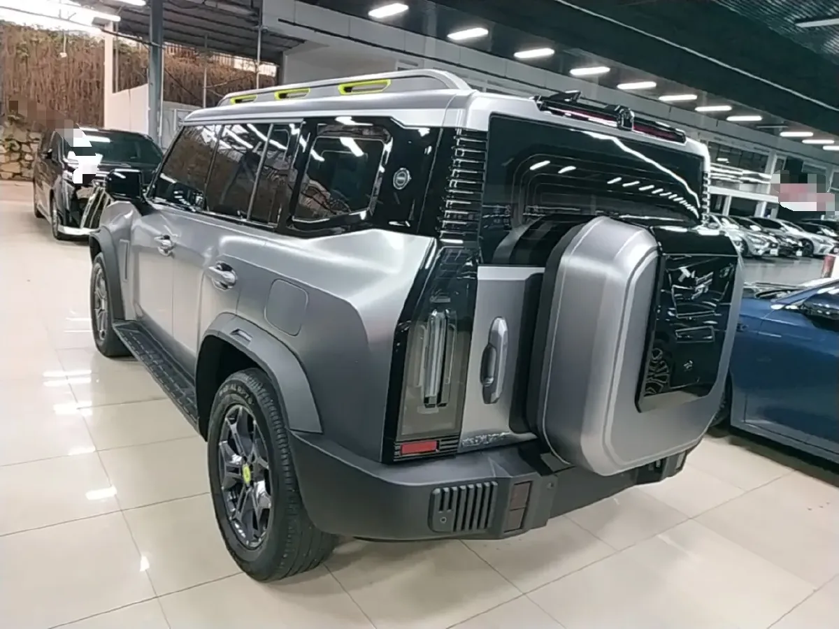 2024 Jetour ShanHai TravellerC-DM 1.5T 156HP L4 3DHT PHEV 26.7KWH,autocango,china used car exporter,china ev exporter,chinese used car exporter,chinese used ev exporter
