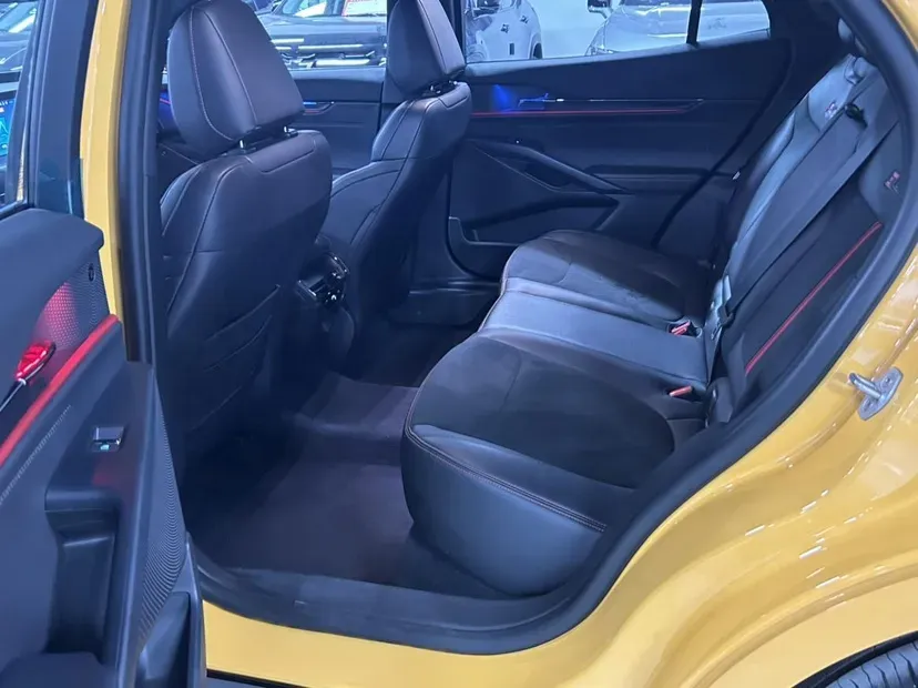 2024 Ford Mondeo 2.0T 288HP L4 E-CVT Hybrid,autocango,china used car exporter,china ev exporter,chinese used car exporter,chinese used ev exporter