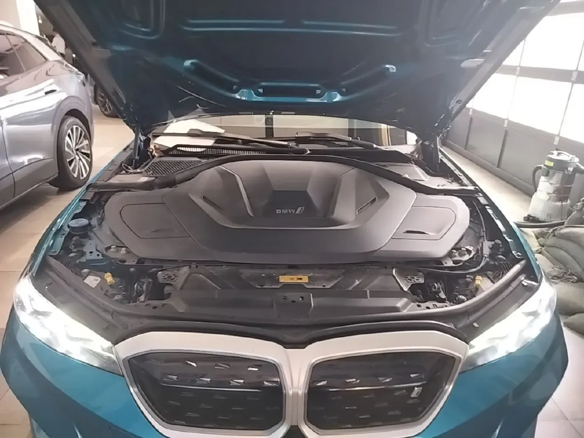 2022 BMW i3 BEV 70KWH,autocango,china used car exporter,china ev exporter,chinese used car exporter,chinese used ev exporter