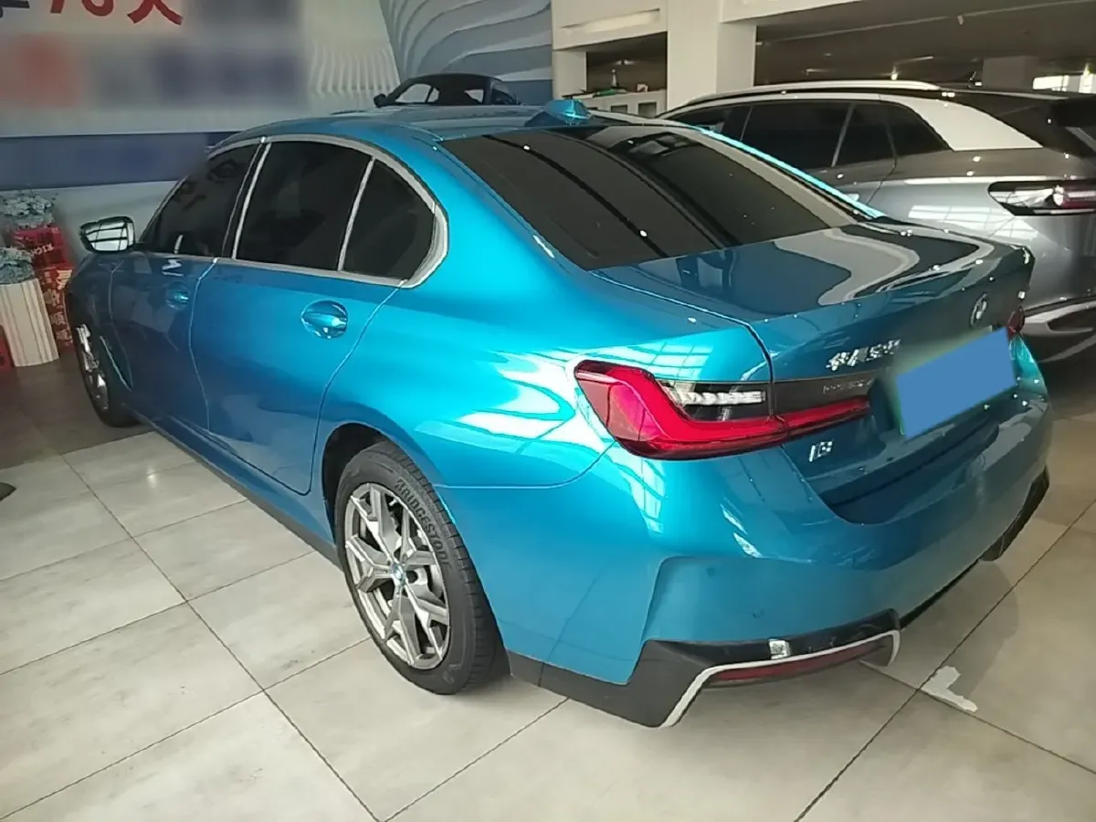 2022 BMW i3 BEV 70KWH,autocango,china used car exporter,china ev exporter,chinese used car exporter,chinese used ev exporter