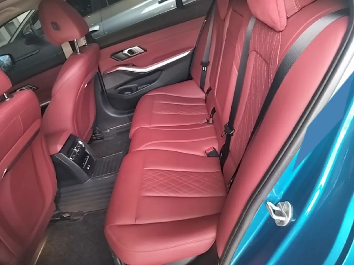 2022 BMW i3 BEV 70KWH,autocango,china used car exporter,china ev exporter,chinese used car exporter,chinese used ev exporter