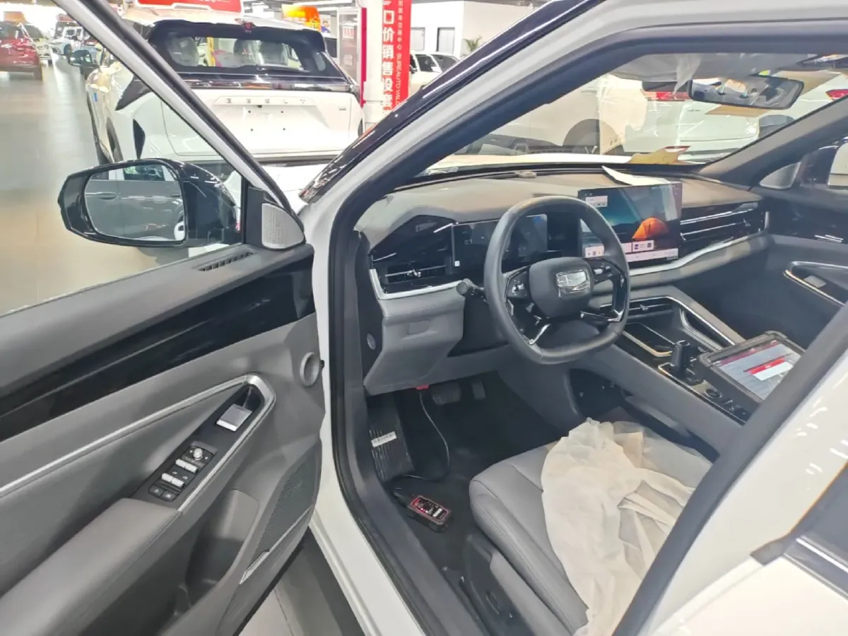 2026 Geely Azkarra 1.5T 181HP L4 7DCT,autocango,china used car exporter,china ev exporter,chinese used car exporter,chinese used ev exporter