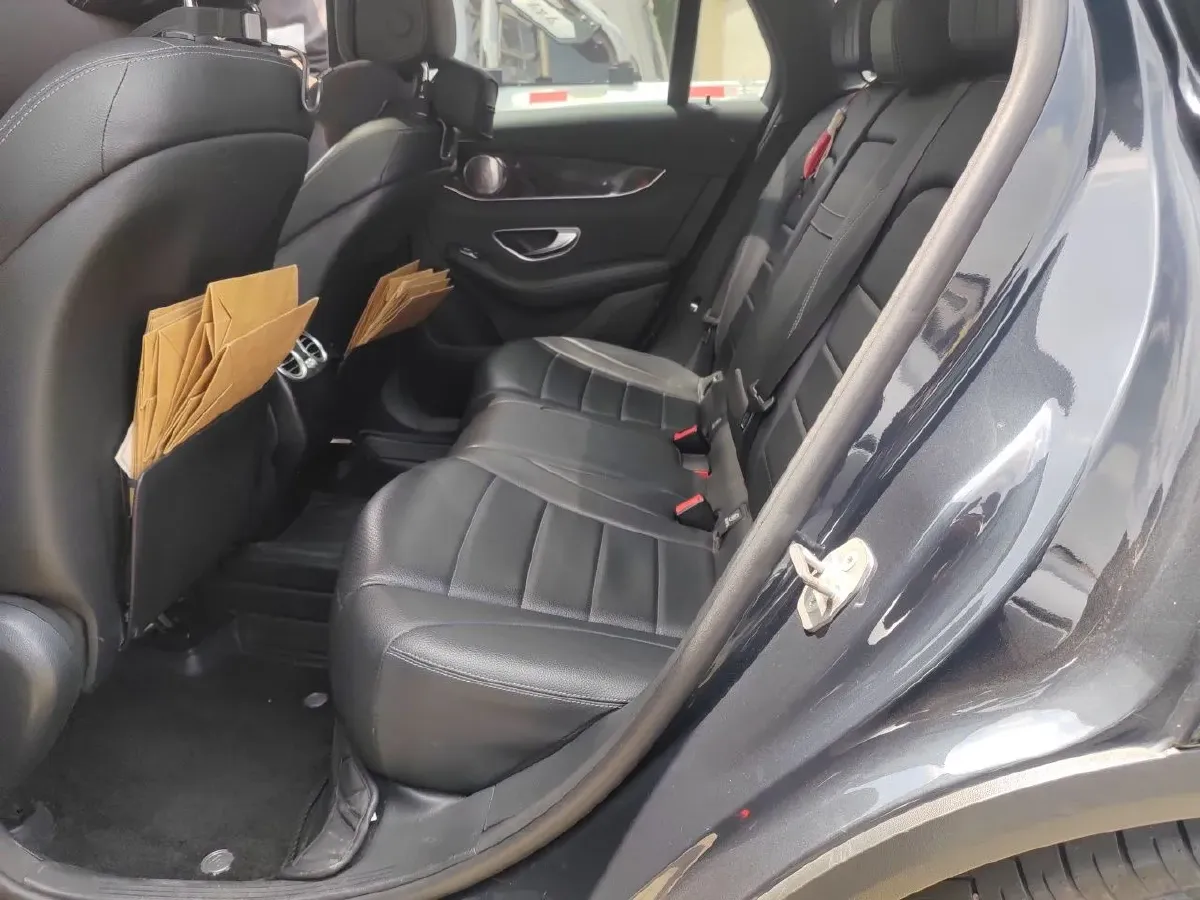 2018 Mercedes-Benz GLC Class 2.0T 211HP L4 9AT,autocango,china used car exporter,china ev exporter,chinese used car exporter,chinese used ev exporter