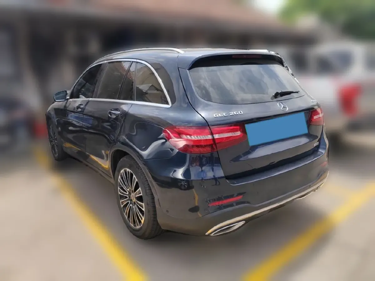 2018 Mercedes-Benz GLC Class 2.0T 211HP L4 9AT,autocango,china used car exporter,china ev exporter,chinese used car exporter,chinese used ev exporter