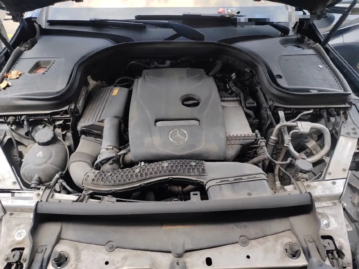 2018 Mercedes-Benz GLC Class 2.0T 211HP L4 9AT,autocango,china used car exporter,china ev exporter,chinese used car exporter,chinese used ev exporter