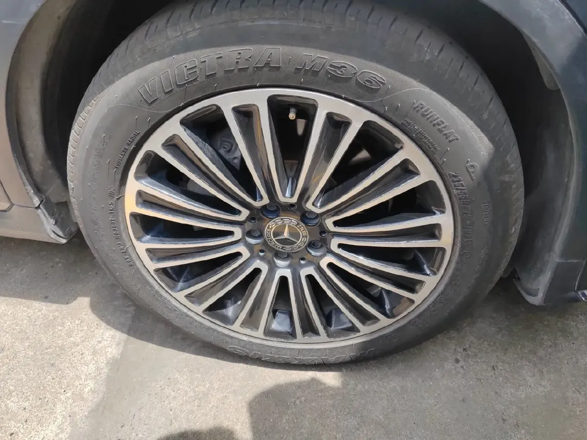 2018 Mercedes-Benz GLC Class 2.0T 211HP L4 9AT,autocango,china used car exporter,china ev exporter,chinese used car exporter,chinese used ev exporter