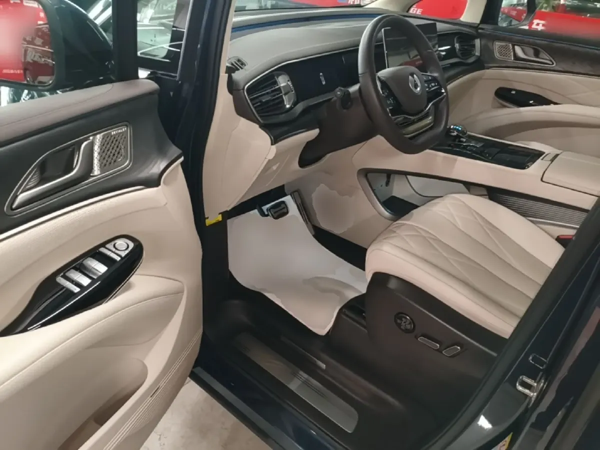 2025 Denza D9 1.5T 156HP L4 E-CVT PHEV 40KWH,autocango,china used car exporter,china ev exporter,chinese used car exporter,chinese used ev exporter