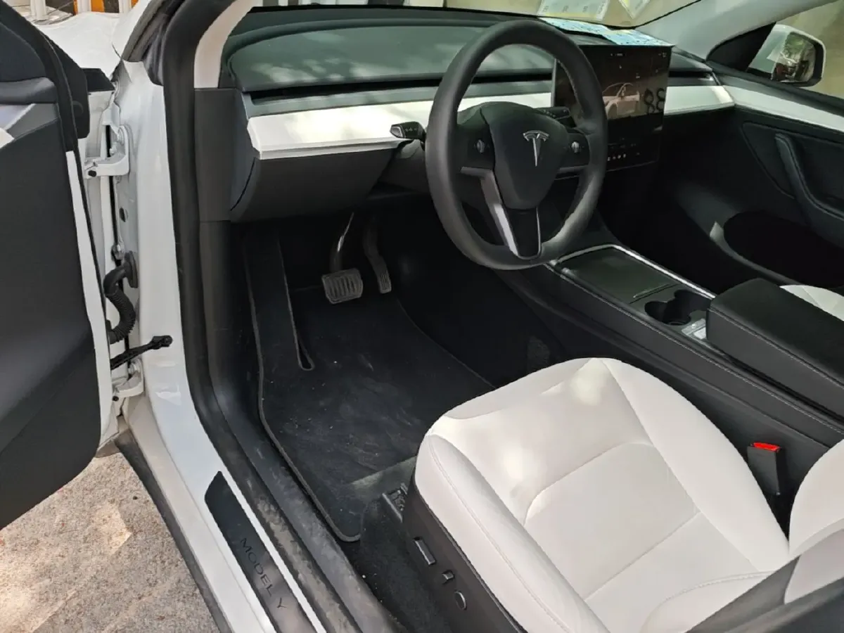 2022 Tesla Model Y BEV 60KWH,autocango,china used car exporter,china ev exporter,chinese used car exporter,chinese used ev exporter