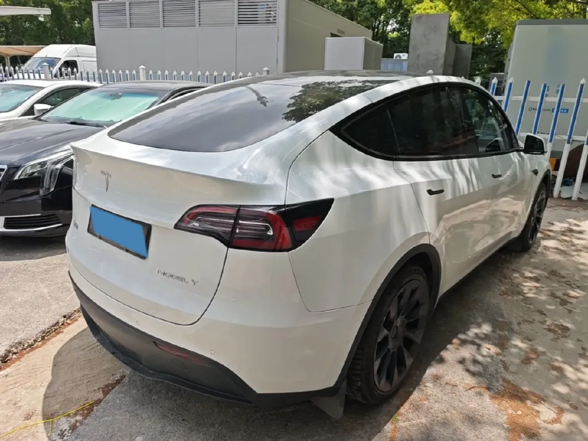 2022 Tesla Model Y BEV 60KWH,autocango,china used car exporter,china ev exporter,chinese used car exporter,chinese used ev exporter
