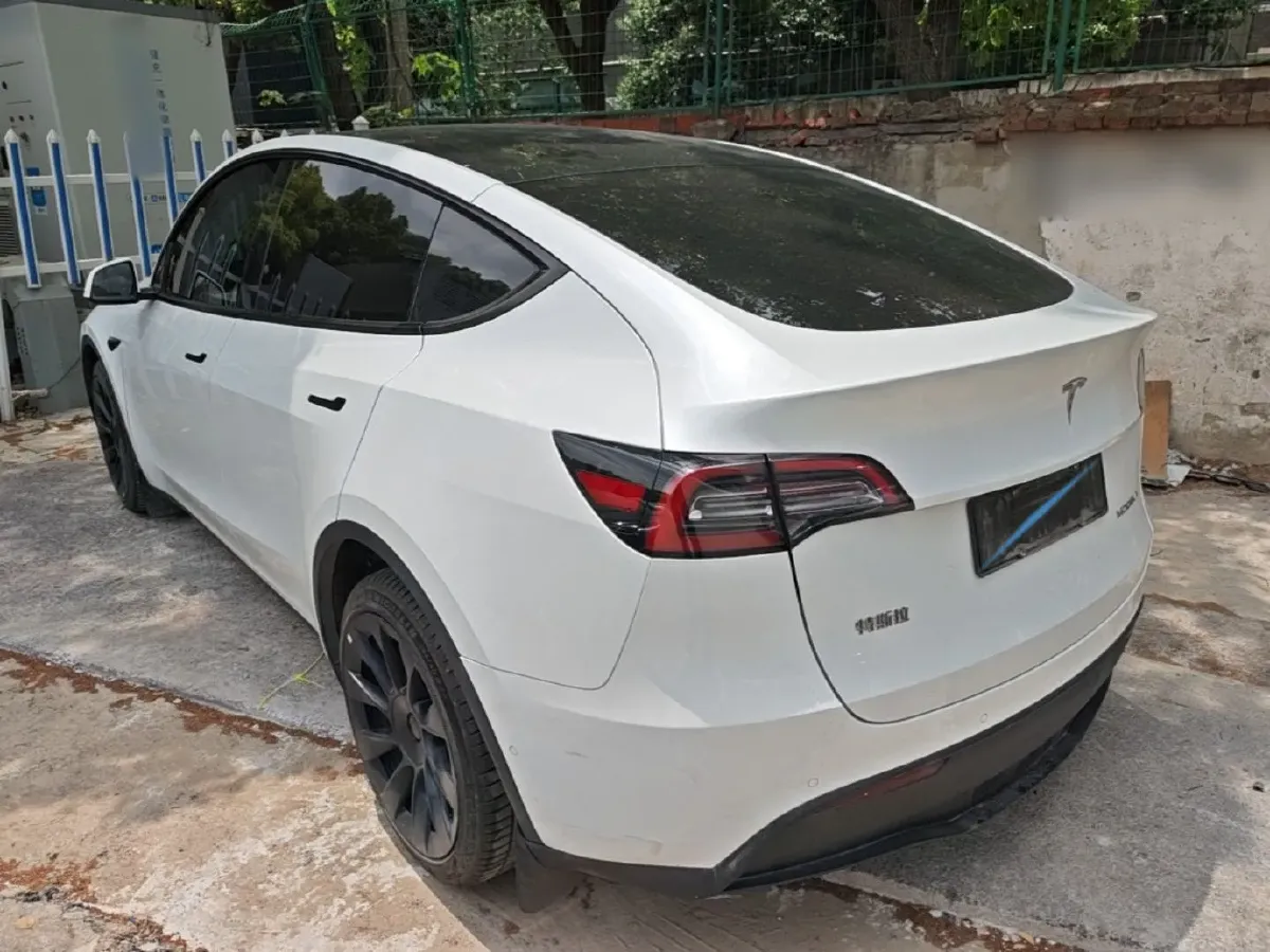 2022 Tesla Model Y BEV 60KWH,autocango,china used car exporter,china ev exporter,chinese used car exporter,chinese used ev exporter