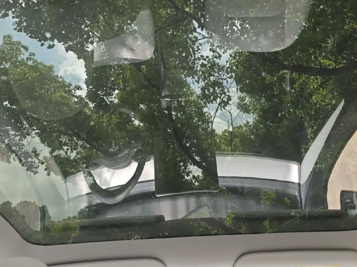 2022 Tesla Model Y BEV 60KWH,autocango,china used car exporter,china ev exporter,chinese used car exporter,chinese used ev exporter