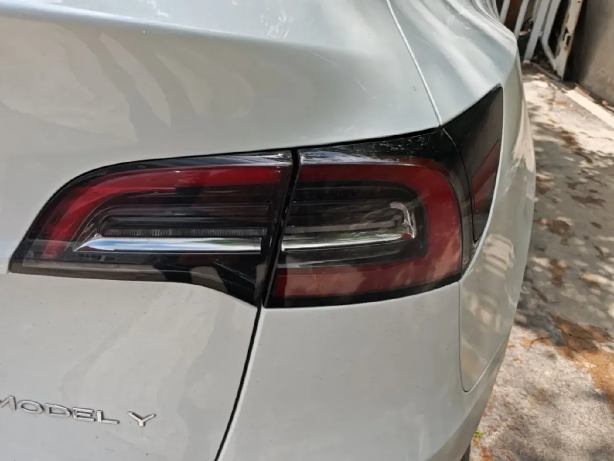 2022 Tesla Model Y BEV 60KWH,autocango,china used car exporter,china ev exporter,chinese used car exporter,chinese used ev exporter