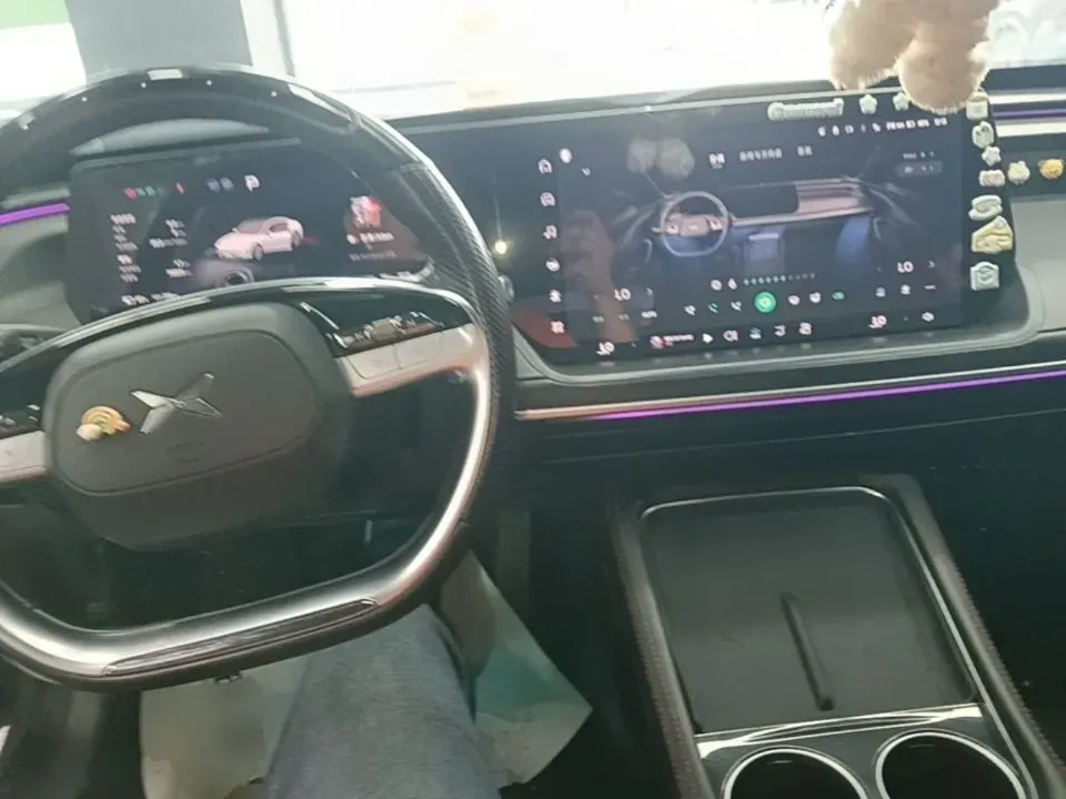 2024 Xpeng P7 BEV 64.4KWH,autocango,china used car exporter,china ev exporter,chinese used car exporter,chinese used ev exporter