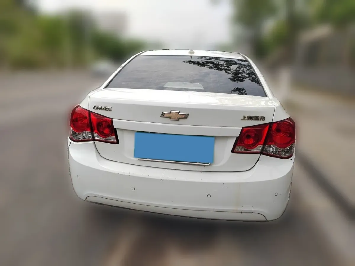 2013 Chevrolet Cruze 1.8L 147HP L4 6AT,autocango,china used car exporter,china ev exporter,chinese used car exporter,chinese used ev exporter