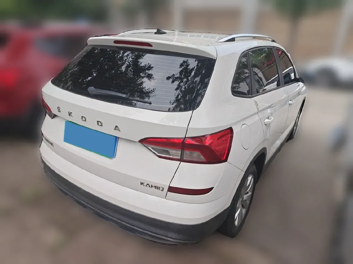 2020 Skoda Kamiq 1.5L 112HP L4 6AT,autocango,china used car exporter,china ev exporter,chinese used car exporter,chinese used ev exporter