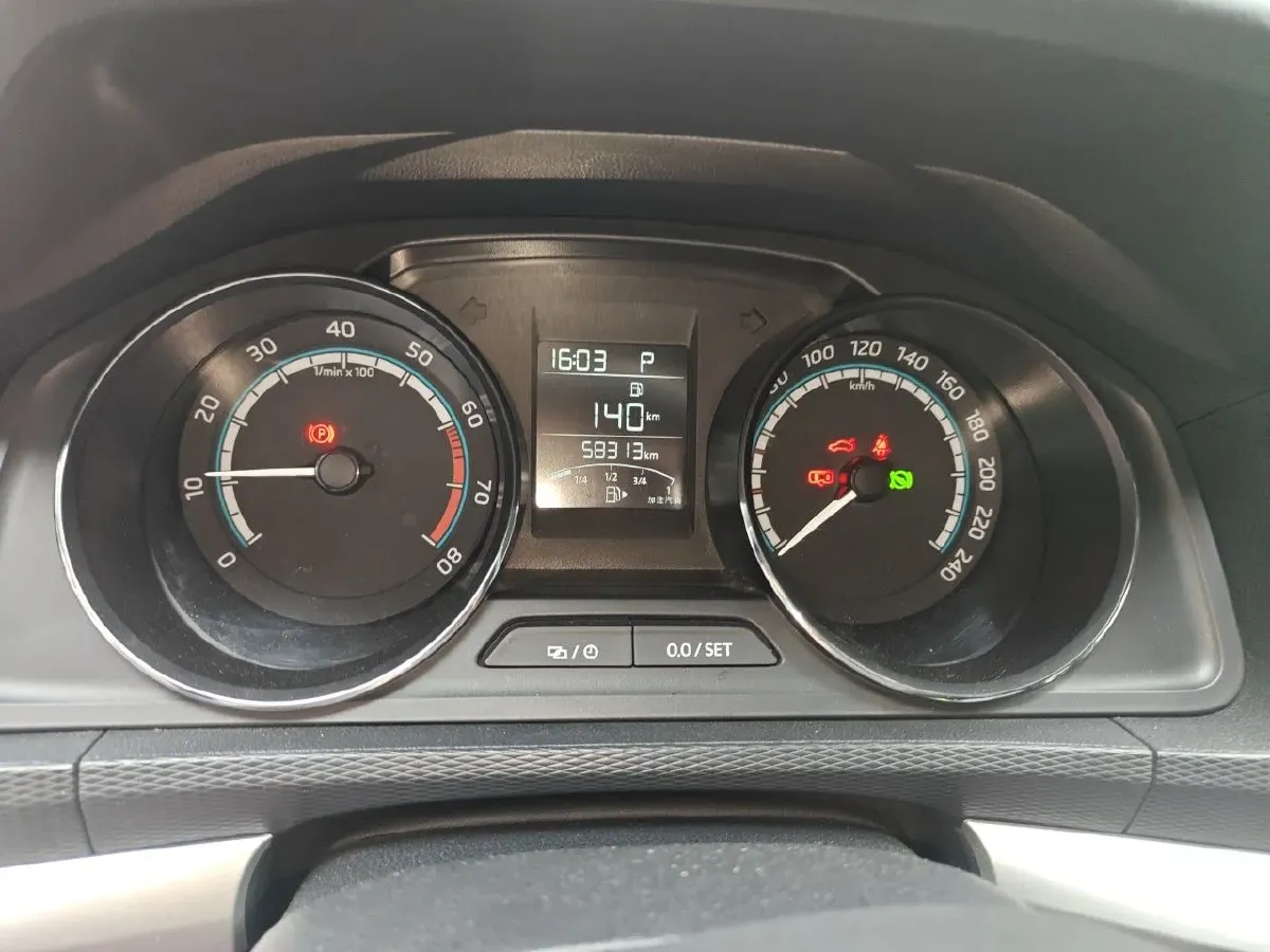 2020 Skoda Kamiq 1.5L 112HP L4 6AT,autocango,china used car exporter,china ev exporter,chinese used car exporter,chinese used ev exporter
