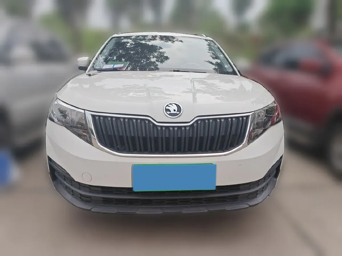 2020 Skoda Kamiq 1.5L 112HP L4 6AT,autocango,china used car exporter,china ev exporter,chinese used car exporter,chinese used ev exporter