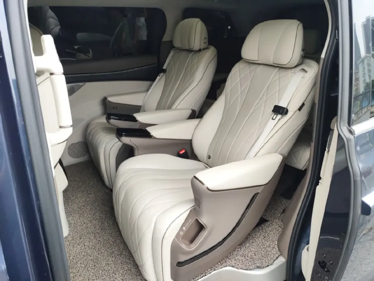 2022 Denza D9 1.5T 139HP L4 E-CVT PHEV 40.06KWH,autocango,china used car exporter,china ev exporter,chinese used car exporter,chinese used ev exporter
