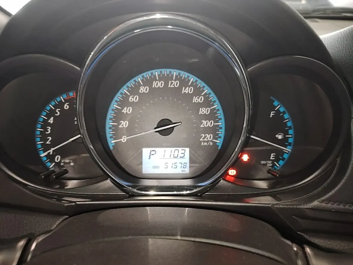 2016 Toyota Yaris L 1.5L 107HP L4 CVT,autocango,china used car exporter,china ev exporter,chinese used car exporter,chinese used ev exporter