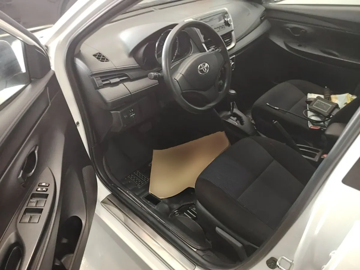 2016 Toyota Yaris L 1.5L 107HP L4 CVT,autocango,china used car exporter,china ev exporter,chinese used car exporter,chinese used ev exporter
