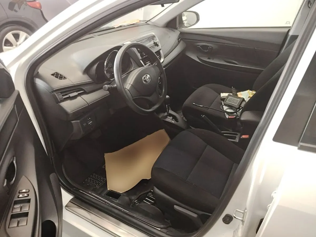 2016 Toyota Yaris L 1.5L 107HP L4 CVT,autocango,china used car exporter,china ev exporter,chinese used car exporter,chinese used ev exporter