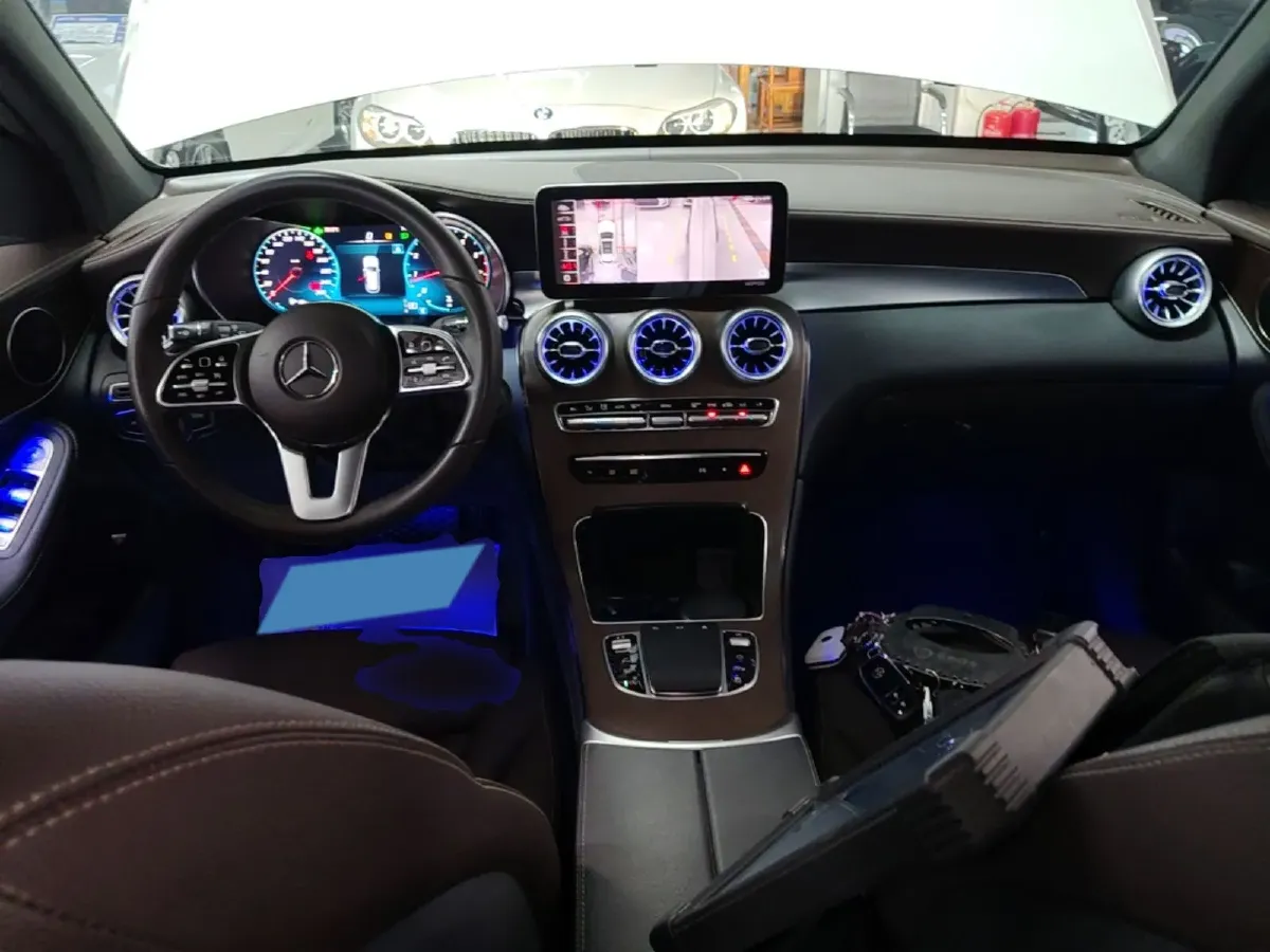 2020 Mercedes-Benz GLC Class 2.0T 197HP L4 9AT,autocango,china used car exporter,china ev exporter,chinese used car exporter,chinese used ev exporter