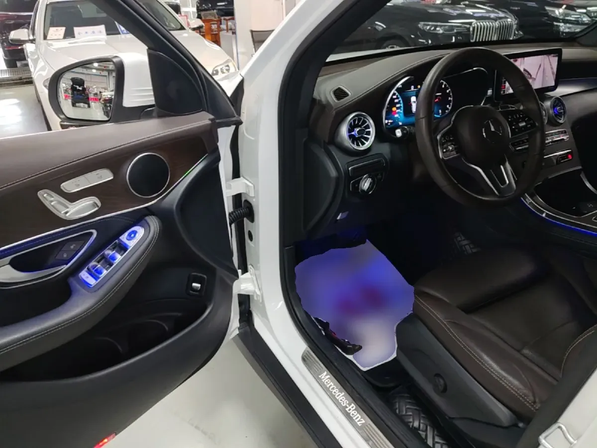 2020 Mercedes-Benz GLC Class 2.0T 197HP L4 9AT,autocango,china used car exporter,china ev exporter,chinese used car exporter,chinese used ev exporter
