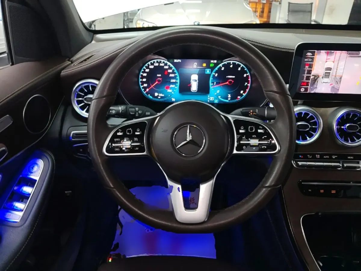 2020 Mercedes-Benz GLC Class 2.0T 197HP L4 9AT,autocango,china used car exporter,china ev exporter,chinese used car exporter,chinese used ev exporter