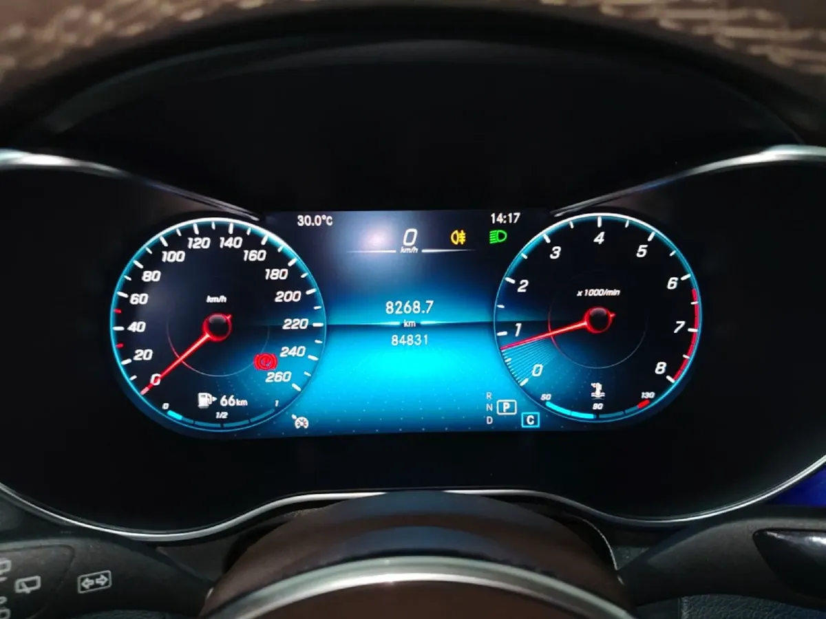 2020 Mercedes-Benz GLC Class 2.0T 197HP L4 9AT,autocango,china used car exporter,china ev exporter,chinese used car exporter,chinese used ev exporter