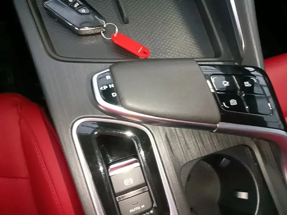 2020 Chery Tiggo 8 1.6T 197HP L4 7DCT,autocango,china used car exporter,china ev exporter,chinese used car exporter,chinese used ev exporter