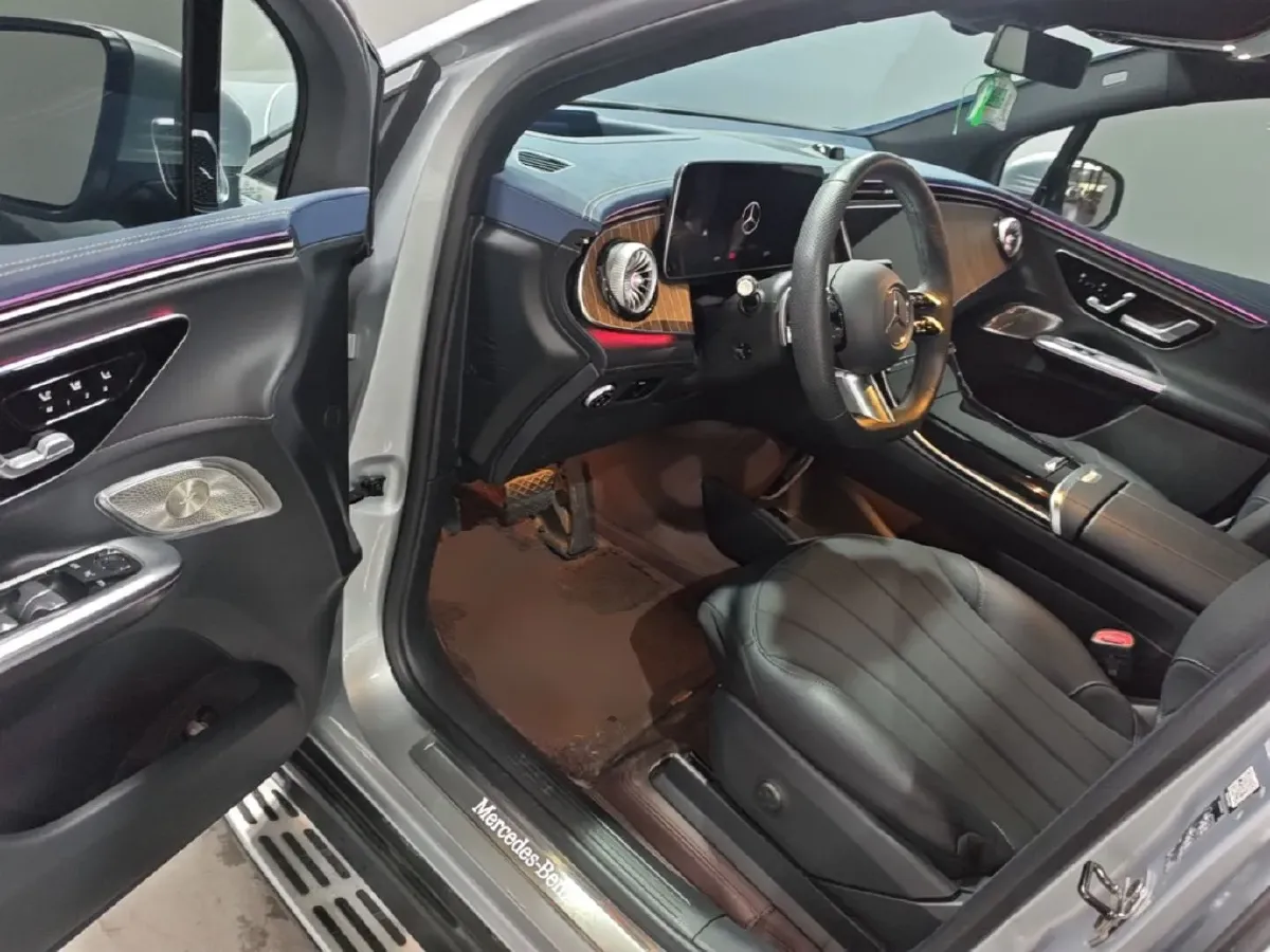 2023 Mercedes-Benz EQE SUV BEV 96.1KWH,autocango,china used car exporter,china ev exporter,chinese used car exporter,chinese used ev exporter
