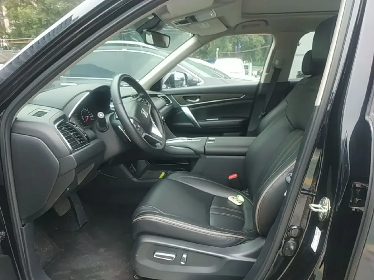 2020 Honda Avancier 2.0T 272HP L4 9AT,autocango,china used car exporter,china ev exporter,chinese used car exporter,chinese used ev exporter