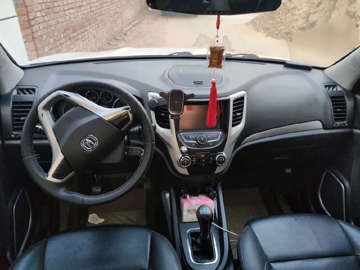 2016 ChangAn CS35 1.6L 125HP L4 5MT,autocango,china used car exporter,china ev exporter,chinese used car exporter,chinese used ev exporter