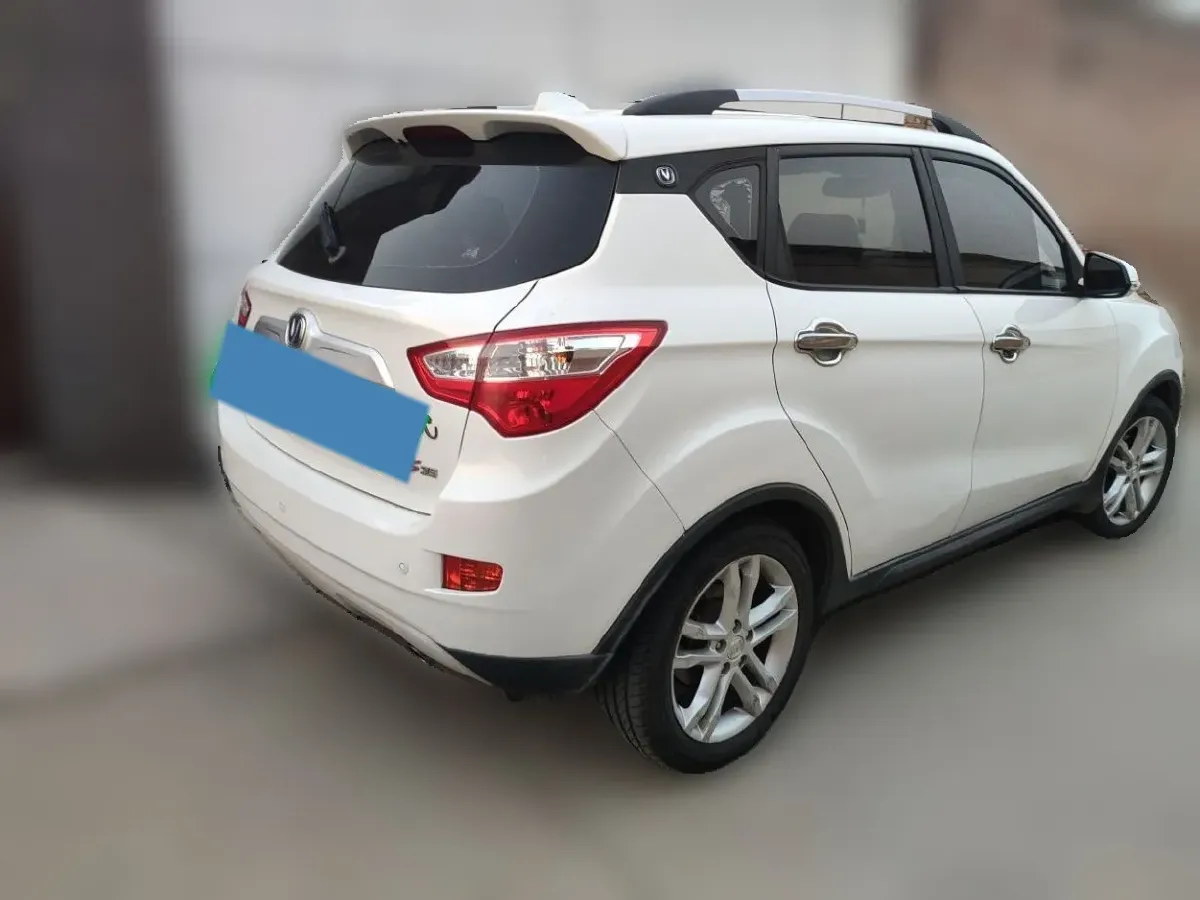2016 ChangAn CS35 1.6L 125HP L4 5MT,autocango,china used car exporter,china ev exporter,chinese used car exporter,chinese used ev exporter