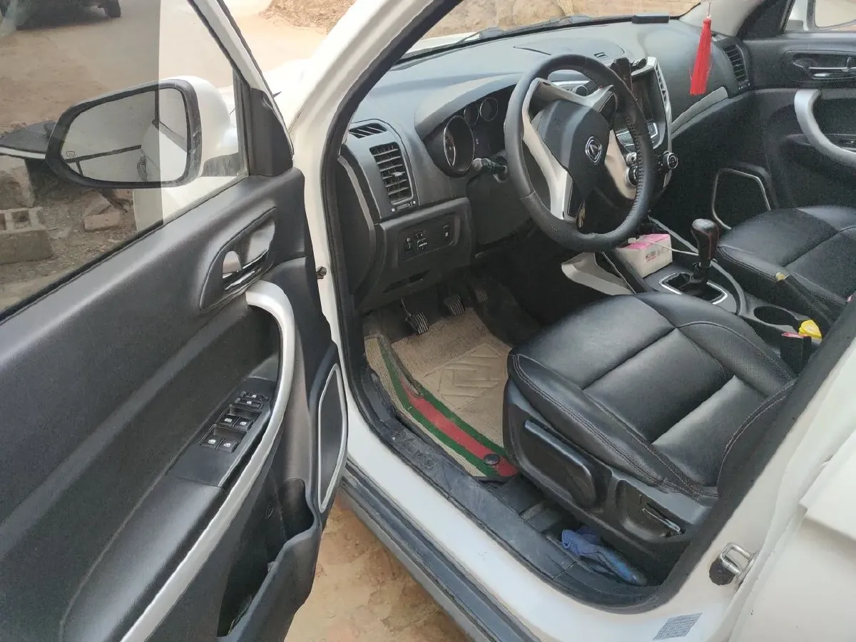 2016 ChangAn CS35 1.6L 125HP L4 5MT,autocango,china used car exporter,china ev exporter,chinese used car exporter,chinese used ev exporter