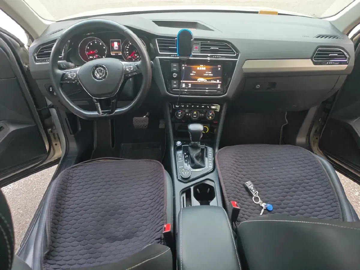 2019 Mercedes-Benz C Class 1.6T 156HP L4 9AT,autocango,china used car exporter,china ev exporter,chinese used car exporter,chinese used ev exporter