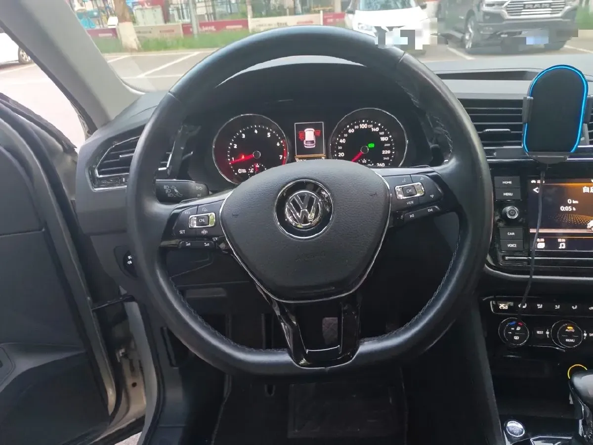 2019 Mercedes-Benz C Class 1.6T 156HP L4 9AT,autocango,china used car exporter,china ev exporter,chinese used car exporter,chinese used ev exporter