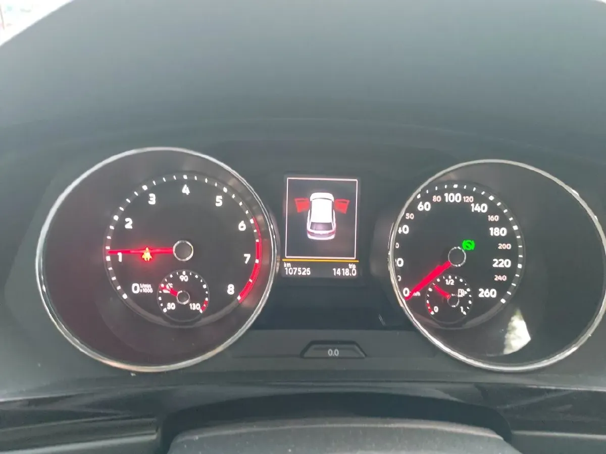 2019 Mercedes-Benz C Class 1.6T 156HP L4 9AT,autocango,china used car exporter,china ev exporter,chinese used car exporter,chinese used ev exporter