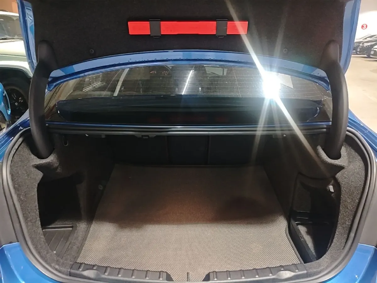 2018 BMW 3 Series 2.0T 184HP L4 8AT,autocango,china used car exporter,china ev exporter,chinese used car exporter,chinese used ev exporter