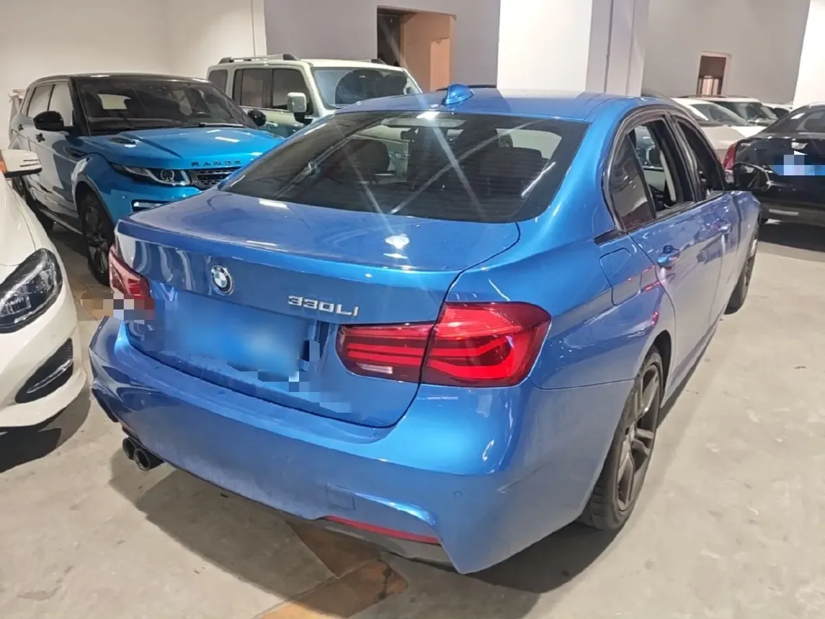 2018 BMW 3 Series 2.0T 184HP L4 8AT,autocango,china used car exporter,china ev exporter,chinese used car exporter,chinese used ev exporter