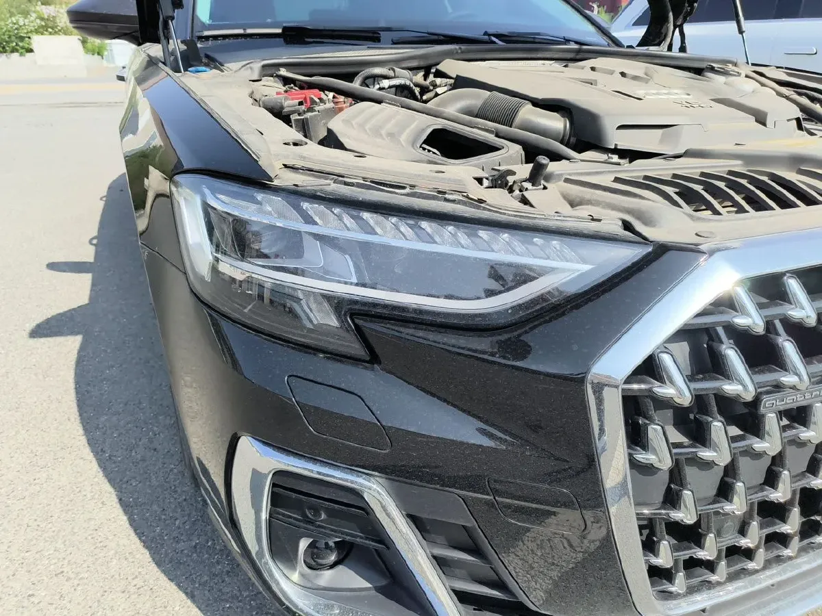 2023 Audi A8 3.0T 286HP V6 8AT,autocango,china used car exporter,china ev exporter,chinese used car exporter,chinese used ev exporter