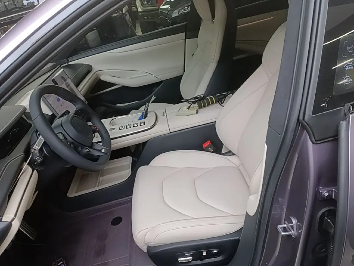 2024 MI SU7 BEV 101KWH,autocango,china used car exporter,china ev exporter,chinese used car exporter,chinese used ev exporter