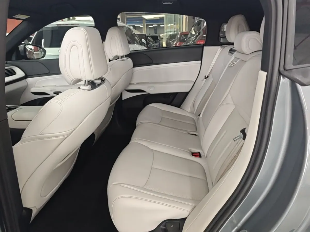2023 Xpeng G6 BEV 87.5KWH,autocango,china used car exporter,china ev exporter,chinese used car exporter,chinese used ev exporter